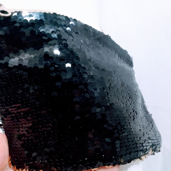 OLD NAVY SEQUINS CROSSBODY BAG - Picture 4 of 10